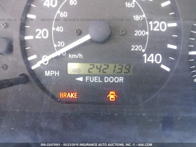 JT2BG22K110553751 - 2001 TOYOTA CAMRY CE/LE/XLE 银色 照片 7