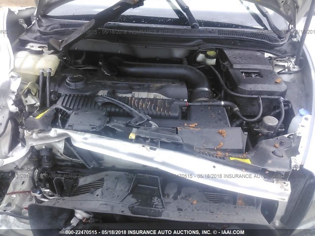 YV1MW682252043589 - 2005 VOLVO V50 T5 SILVER photo 10