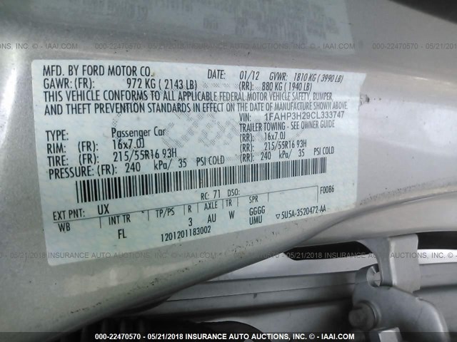 1FAHP3H29CL333747 - 2012 FORD FOCUS SEL SILVER photo 9