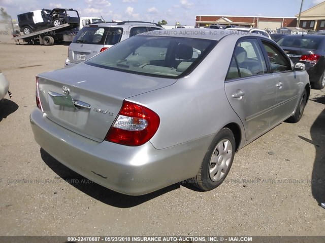 4T1BE32K04U341368 - 2004 TOYOTA CAMRY LE/XLE/SE SILVER photo 4