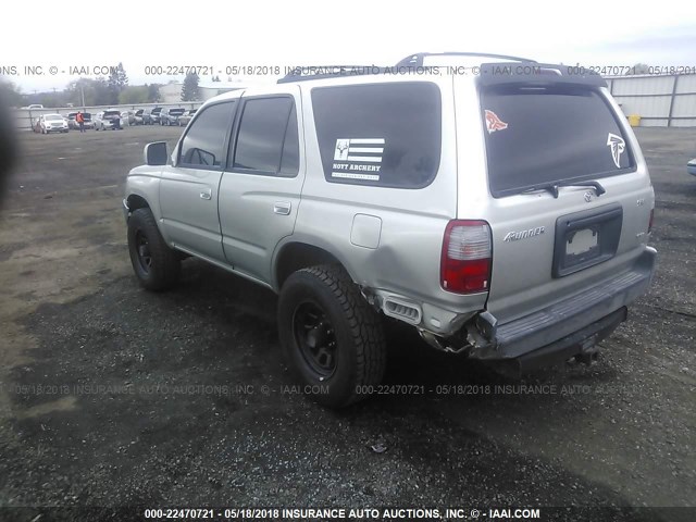 JT3GN86R4X0099683 - 1999 TOYOTA 4RUNNER SR5 SILVER photo 3