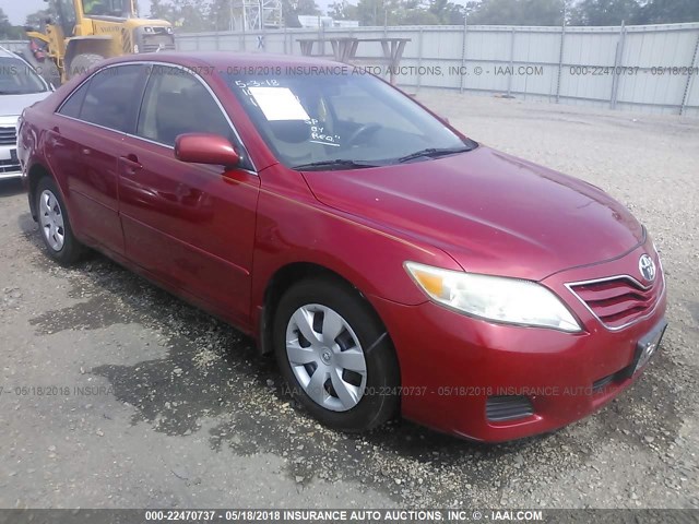 4T1BF3EK1AU105087 - 2010 TOYOTA CAMRY SE/LE/XLE RED photo 1