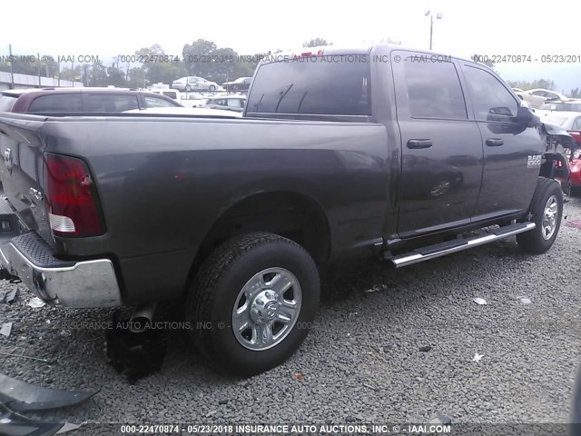 3C6UR5CL5JG161359 - 2018 RAM 2500 ST GRAY photo 4
