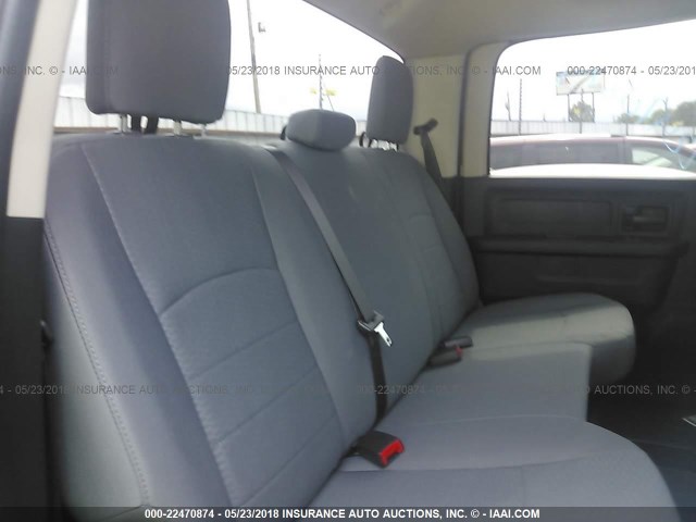 3C6UR5CL5JG161359 - 2018 RAM 2500 ST GRAY photo 8