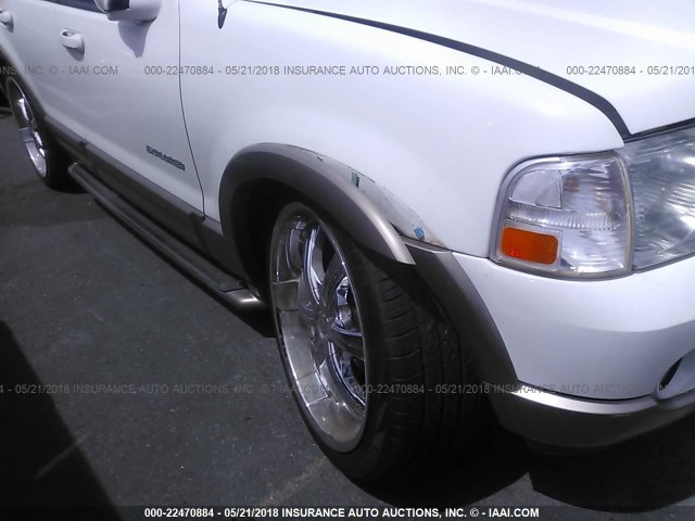 1FMZU64K34UA55546 - 2004 FORD EXPLORER EDDIE BAUER WHITE photo 6