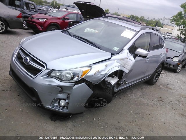 JF2GPABC1H8218101 - 2017 SUBARU CROSSTREK PREMIUM ვერცხლისფერი ფოტო 2