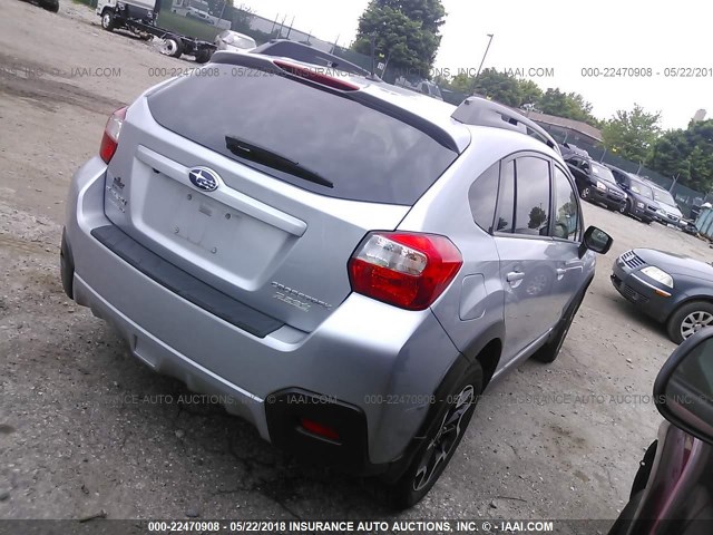 JF2GPABC1H8218101 - 2017 SUBARU CROSSTREK PREMIUM ვერცხლისფერი ფოტო 4