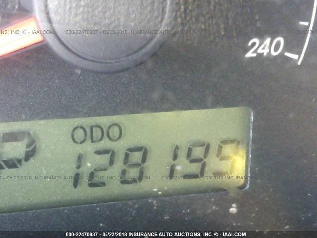 JTDBL40E799070204 - 2009 TOYOTA COROLLA LE/XLE WHITE photo 7