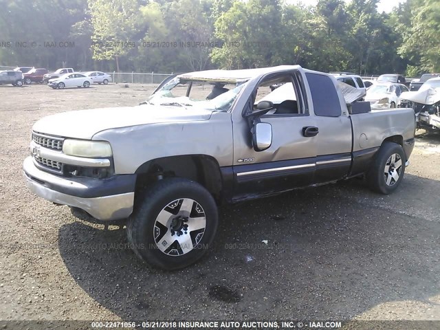 2GCEK19VXX1246251 - 1999 CHEVROLET SILVERADO K1500 GRAY photo 2