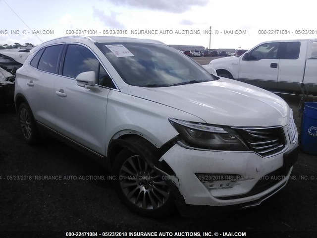 5LMCJ3C9XGUJ15903 - 2016 LINCOLN MKC RESERVE 白色 照片 1