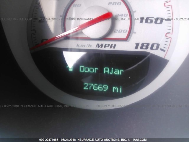 2B3CJ7DJ2BH506418 - 2011 DODGE CHALLENGER SRT-8 白色 照片 7