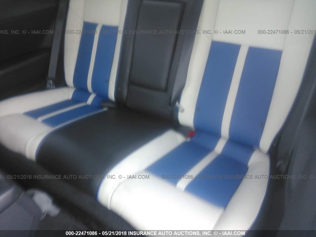 2B3CJ7DJ2BH506418 - 2011 DODGE CHALLENGER SRT-8 白色 照片 8