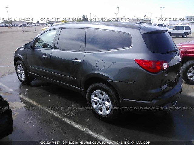 1GNKREED4BJ204571 - 2011 CHEVROLET TRAVERSE LS GRAY photo 3