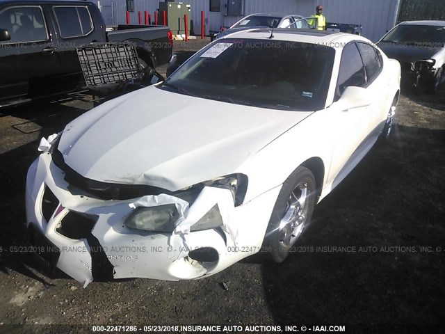 2G2WR524541191586 - 2004 PONTIAC GRAND PRIX GTP WHITE photo 2