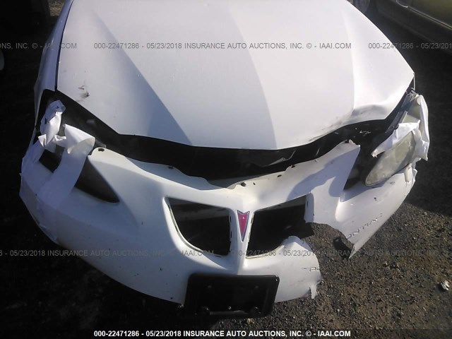 2G2WR524541191586 - 2004 PONTIAC GRAND PRIX GTP WHITE photo 6