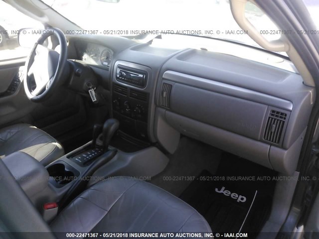 1J4GW38S32C153696 - 2002 JEEP GRAND CHEROKEE SPORT GRAY photo 5