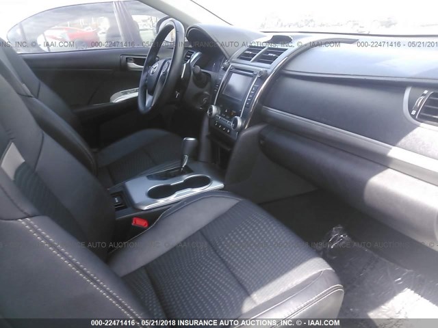4T1BF1FK7DU688370 - 2013 TOYOTA CAMRY L/SE/LE/XLE Ağ foto 5