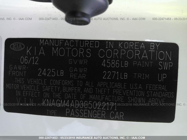 KNAGM4AD3C5022171 - 2012 KIA OPTIMA HYBRID WHITE photo 9