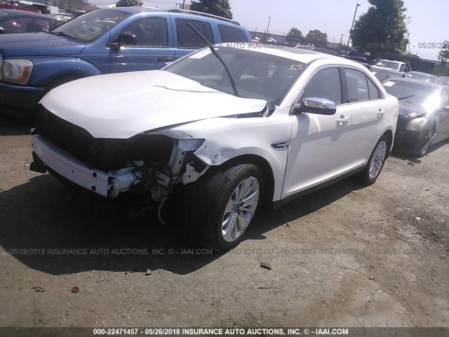 1FAHP2FW1BG178554 - 2011 FORD TAURUS LIMITED WHITE photo 2