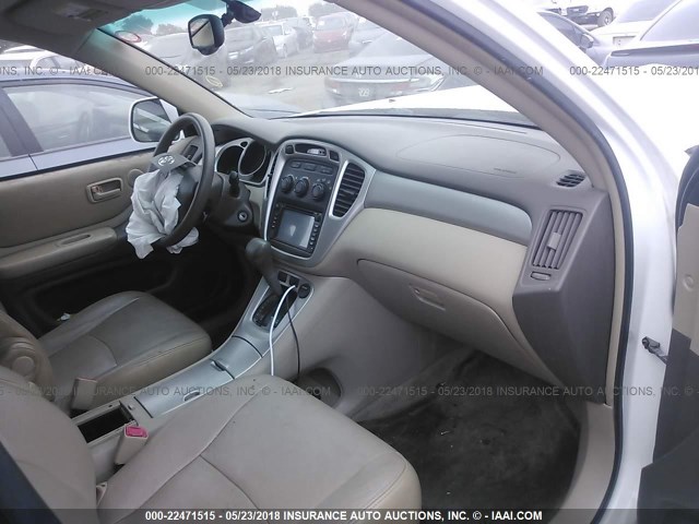 JTEEP21A150114810 - 2005 TOYOTA HIGHLANDER LIMITED WHITE photo 5