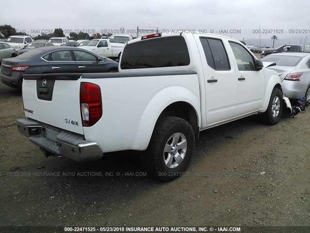 1N6AD0ER4DN726384 - 2013 NISSAN FRONTIER S/SV/SL/PRO-4X WHITE photo 4