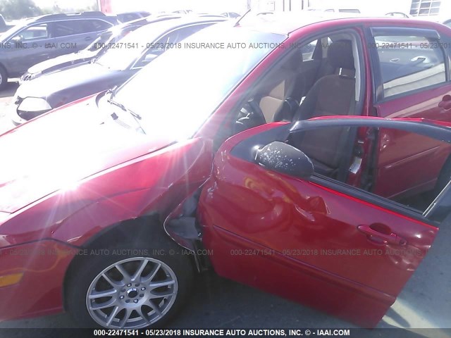 1FAFP38ZX6W190797 - 2006 FORD FOCUS ZX4 ST RED photo 6