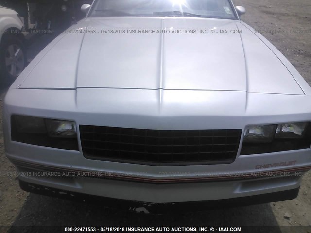 1G1GZ37G8FR217110 - 1985 CHEVROLET MONTE CARLO  SILVER photo 10