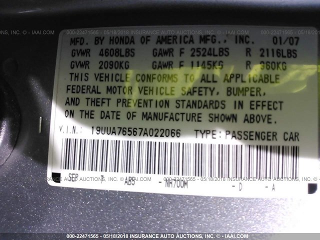 19UUA76567A022066 - 2007 ACURA TL TYPE S SILVER photo 9