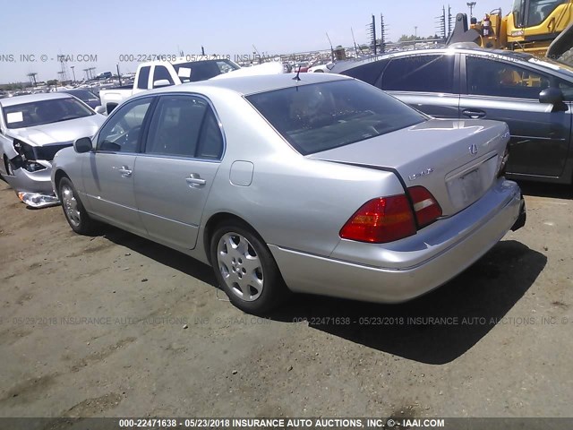 JTHBN30F620070068 - 2002 LEXUS LS 430 SILVER photo 3