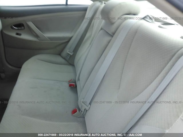 4T4BE46K98R047091 - 2008 TOYOTA CAMRY CE/LE/XLE/SE GOLD photo 8