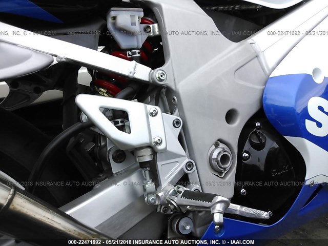 JS1VT52A622101240 - 2002 SUZUKI TL1000 R BLUE photo 8