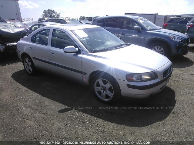 YV1RS58DX22097733 - 2002 VOLVO S60 2.4T SILVER photo 1