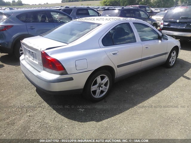 YV1RS58DX22097733 - 2002 VOLVO S60 2.4T SILVER photo 4