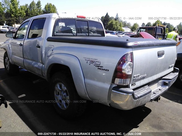 3TMLU42N69M030390 - 2009 TOYOTA TACOMA DOUBLE CAB ვერცხლისფერი ფოტო 3
