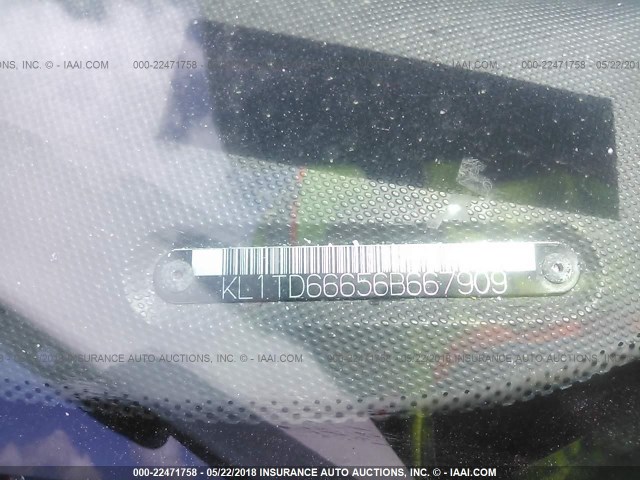 KL1TD66656B667909 - 2006 CHEVROLET AVEO LS WHITE photo 9