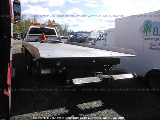 1FDAF56P17EA85024 - 2007 FORD F550 SUPER DUTY WHITE photo 3