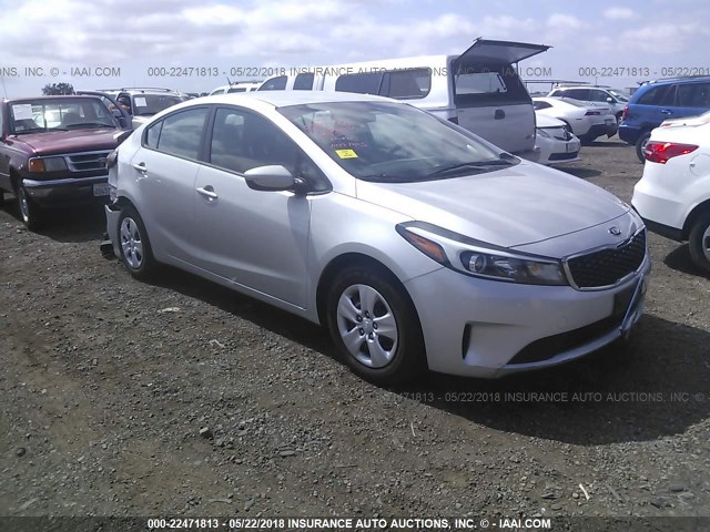 3KPFL4A76HE108551 - 2017 KIA FORTE LX/S SILVER photo 1