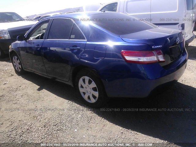 4T4BF3EK7AR018770 - 2010 TOYOTA CAMRY SE/LE/XLE Dark Blue photo 3