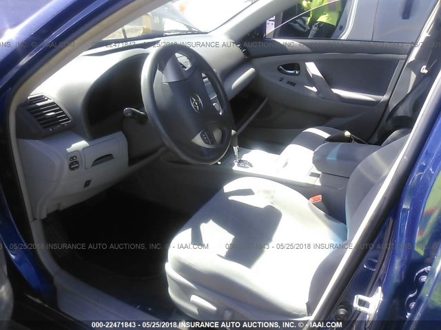 4T4BF3EK7AR018770 - 2010 TOYOTA CAMRY SE/LE/XLE Dark Blue photo 5