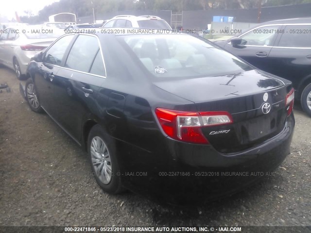 4T4BF1FK1DR312916 - 2013 TOYOTA CAMRY L/SE/LE/XLE შავი ფოტო 3