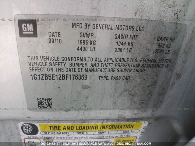 1G1ZB5E12BF176069 - 2011 CHEVROLET MALIBU LS SILVER photo 9