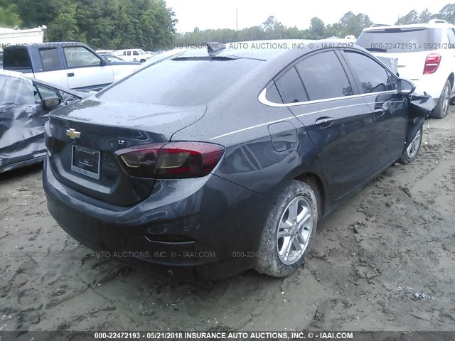 1G1BE5SMXH7174046 - 2017 CHEVROLET CRUZE LT GRAY photo 4