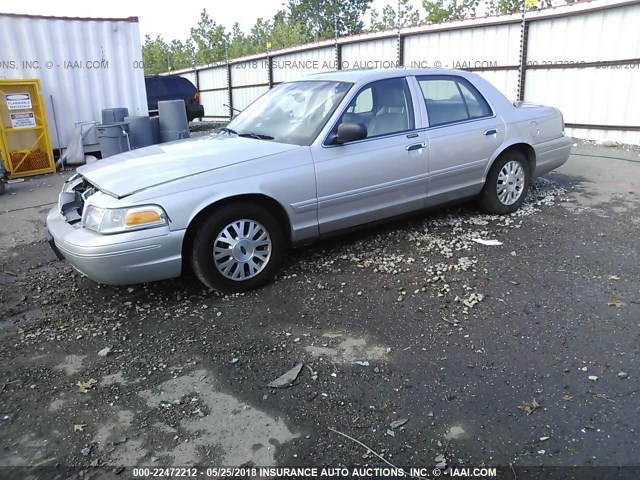 2FAFP74W84X124026 - 2004 FORD CROWN VICTORIA LX SILVER photo 2