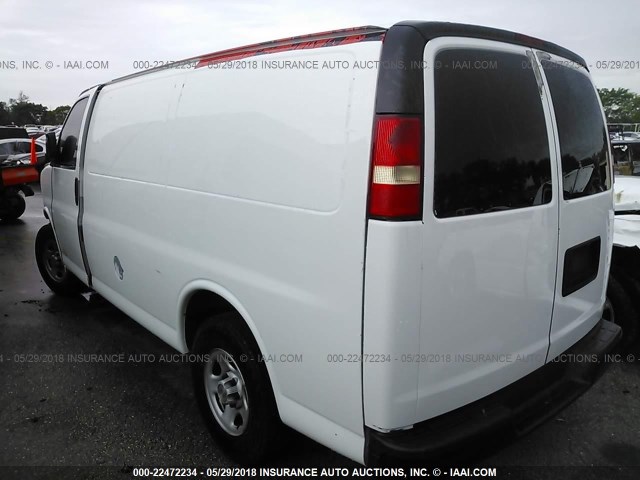 1GCFG15XX81157185 - 2008 CHEVROLET EXPRESS G1500  BLACK photo 3