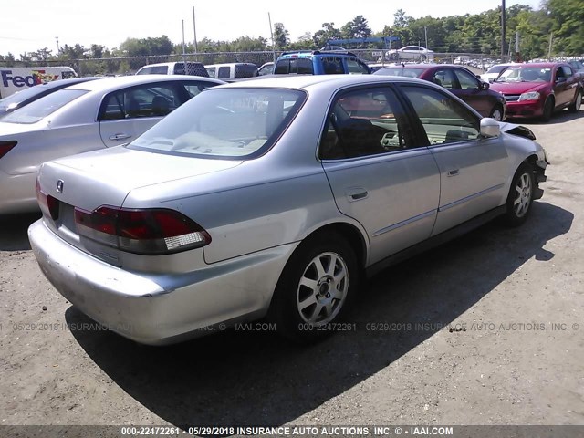 JHMCG56762C032655 - 2002 HONDA ACCORD SE SILVER photo 4