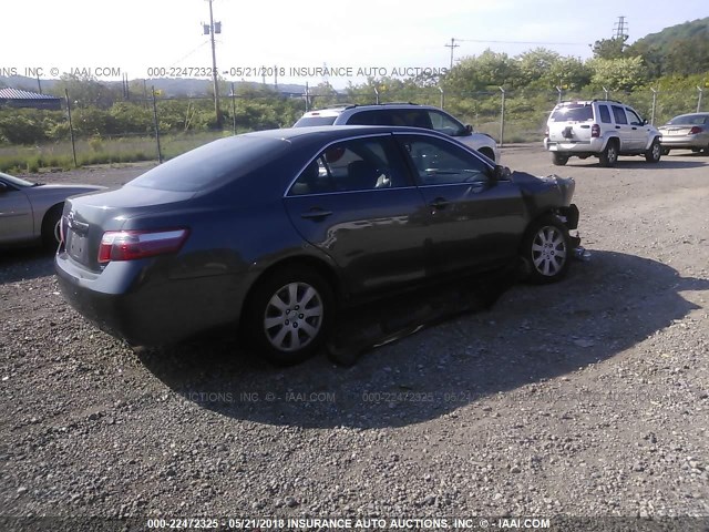 4T1BK46K07U049734 - 2007 TOYOTA CAMRY NEW GENERAT LE/XLE/SE GRAY photo 4