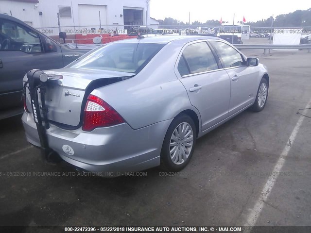 3FADP0L31AR284636 - 2010 FORD FUSION HYBRID SILVER photo 4