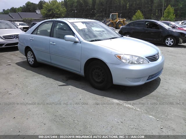 4T1BE32K35U539489 - 2005 TOYOTA CAMRY LE/XLE/SE ღია ლურჯი ფოტო 1