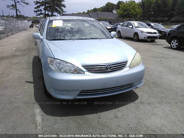 4T1BE32K35U539489 - 2005 TOYOTA CAMRY LE/XLE/SE Light Blue photo 6