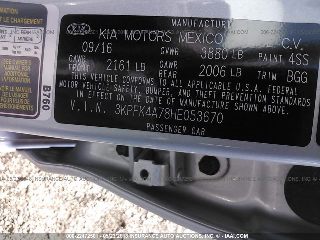 3KPFK4A78HE053670 - 2017 KIA FORTE LX SILVER photo 9